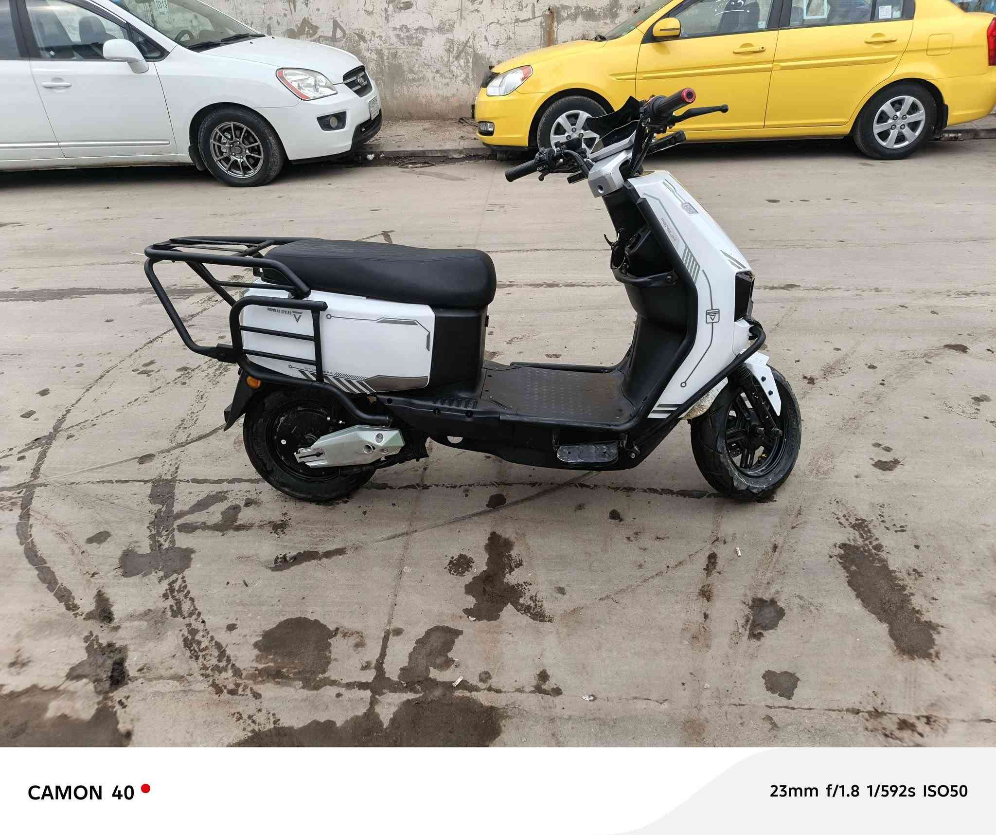 السلام عليكم ماطور شحن🔋⚡ درانگو ملف 2500بطاريات6 دبل شرط الفحص الماطور حيل نضيف السعر 550  الرقم ***********
