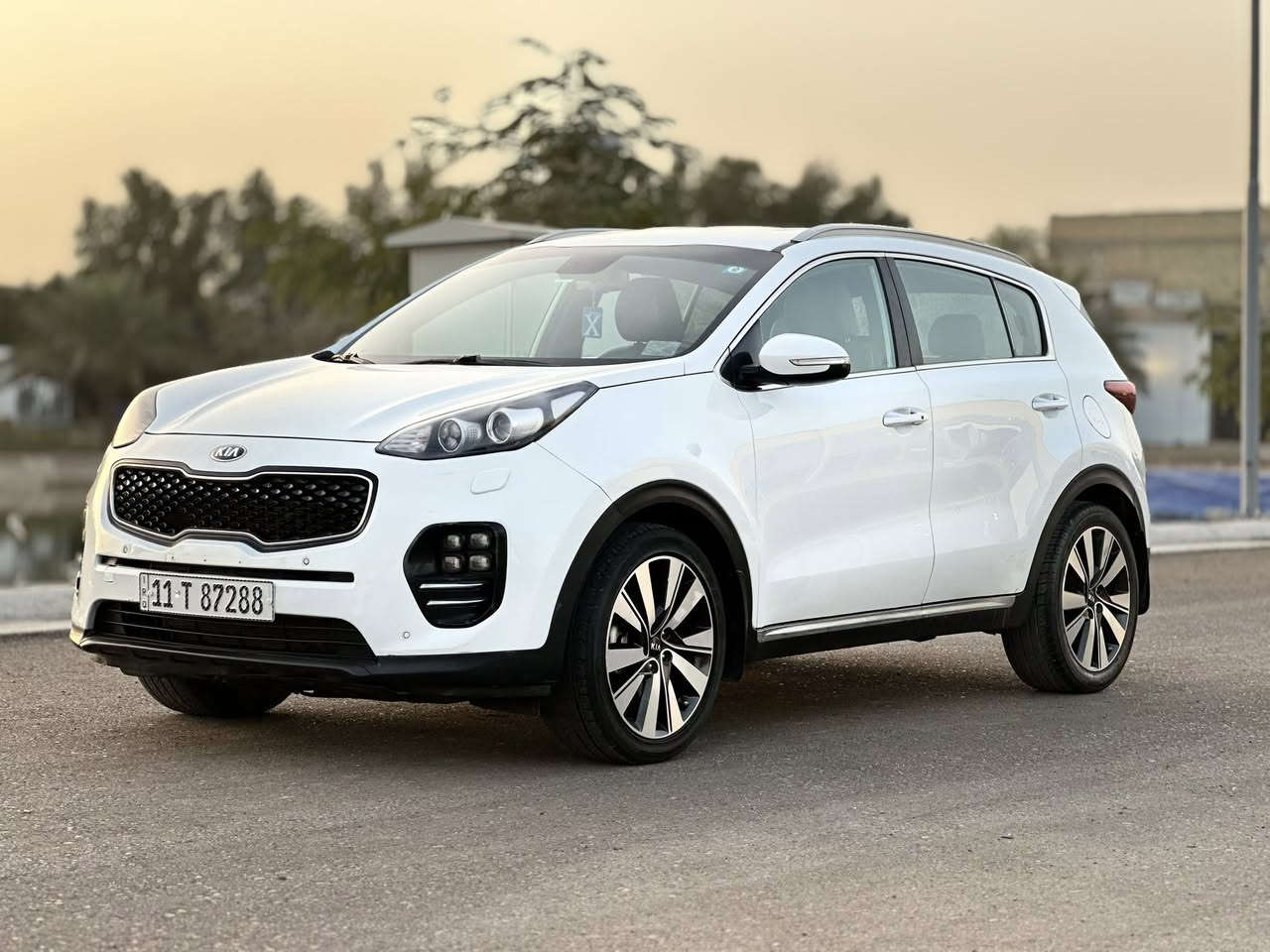 سبورتج ٢٠١٨ خليجي رقم بغداد بسمي هزه جديده رقم جديد
فول عدا البنراما كشن كهرباء داخل قرميدي بصمه صندوك كهرباء بيه صبغ خمس قطع بدون دواخل مكينه كير مامفتوح السياره جاهزه مابيه كل نقص صدر تخم تاير تبريد مكان السياره بغداد السعر ١٦٣ للاستفسار اتصال فقط ماكو خاص 
***********
