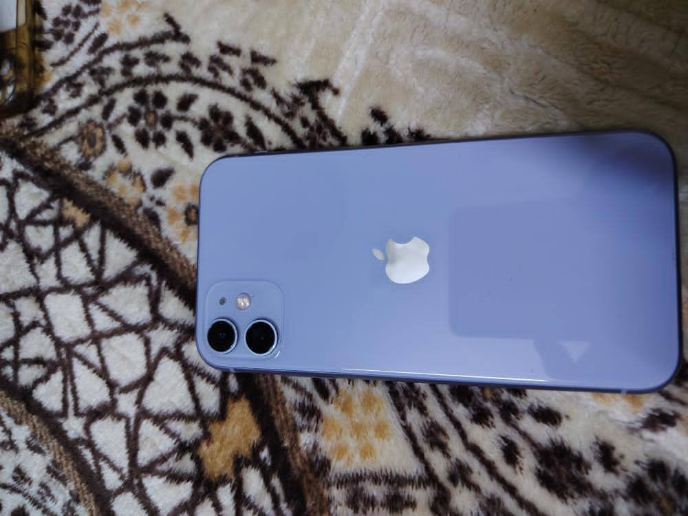 ايفون 11 عادي
الجهاز نضيف ما مفتوح ولا داخل تصليح مثل ما واضح بالصوره
ذاكره الجهاز 128
البطاريه 97
IOS 26.2.1
المكان بغداد حي النصر قرب شارع العياده
سعر الجهاز 250 و بي مجال 
موجود واتساب على هذا الرقم ***********
