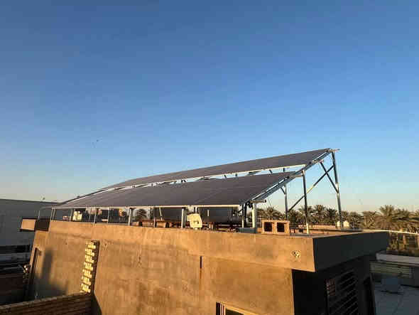 تم بحمد الله نصب منظومة طاقة شمسية جديدة
📍 الموقع: منطقة السيدية

🔆 سعة المنظومة:
• 20 أمبير نهاري ☀️
• 20 أمبير ليلي 🌃

بأفضل التقنيات وأعلى درجات الأمان والاعتمادية 🔧⚡
وتم وضع المنظومة داخل منور المنزل مع تغليف كامل من الأعلى لحمايتها — حسب طلب الزبون 🛡️🏠

---

📦 مكونات المنظومة:
🔸 إنفرتر Growatt بقدرة 6 كيلو واط – معروف بكفاءته العالية ⚡💼
🔸 بطاريتان Lvtopsun نوع LiFePO4 بسعة 15.36 kWh لكل بطارية 🔋🔥
🔸 ألواح Longi بقدرة 615 واط عدد 10 ألواح ☀️💪
🔸 تنصيب منظومة إيرث كاملة مع جميع الحمايات وبورد ATS لضمان ثبات وأمان العمل 🛠️🟩

---

🚀 جاهزين لتنفيذ مشاريعكم في جميع مناطق العراق
وبأفضل جودة وأسعار منافسة 💯🇮🇶

📞 للاستفسار أو الحجز
يرجى التواصل عبر الأرقام الموجودة في الصفحة 📲✨
***********  /   ***********@#
