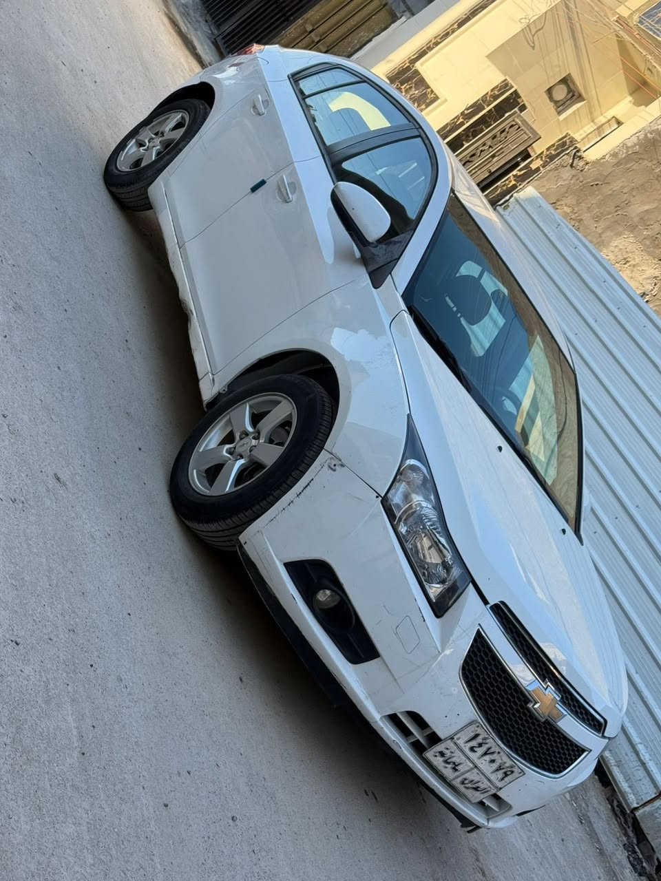 السلام عليكم
‏شوفر  كروز 2012 خليجي هاج باك رقم سليمانيه سنويه لل26 تحويل أو وكاله باسم عربي ماشيه 140 مكينه 1800 مكفوله كير مكينه برغي مامفتوح بيهن
‏تبريد ثلج صدر أمامي خلفي جديد السياره بيها تقريبا 5 قطع صبغ بدون دواخل شرط سونار موجود بداخل المنشور السياره جاهزه مابيها كل نقص وأحلى من صور. 
‏السعر/70$ وبيها مجال. . 
‏العنوان/بغداد-شهداء السيديه
‏*********** واتساب
‏
‏
