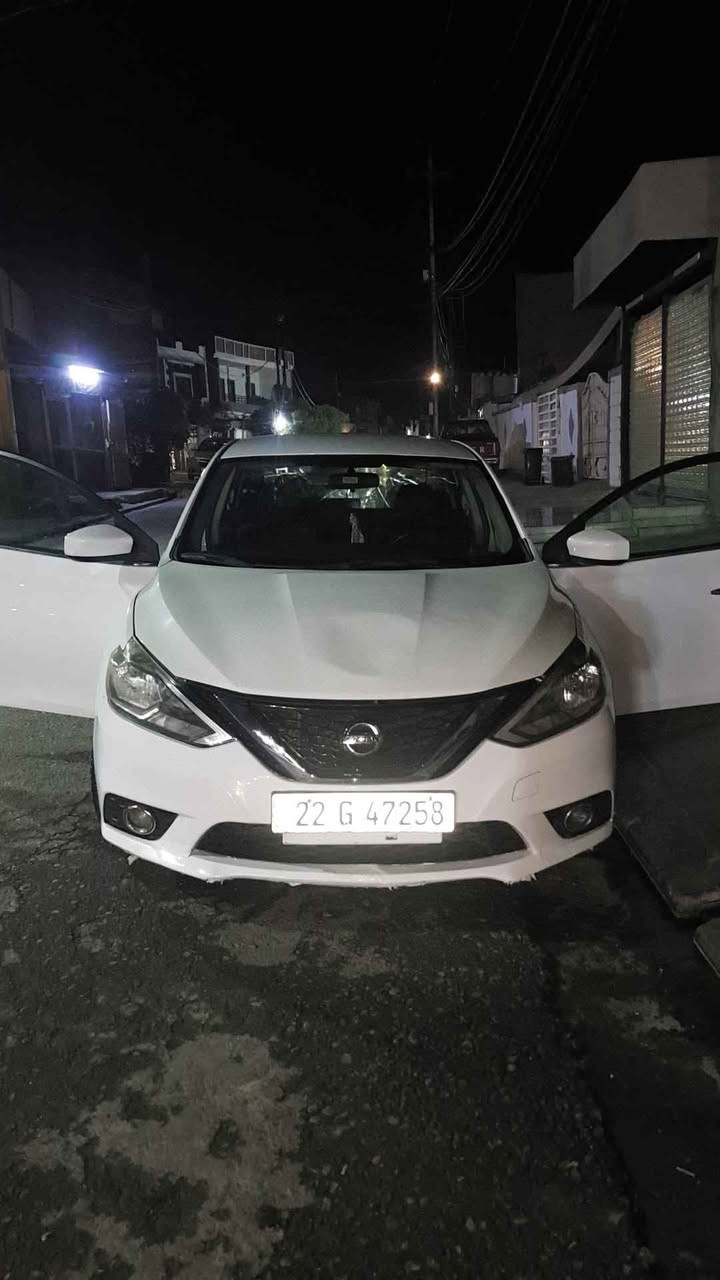 نيسان سنترا بيها قطعتين السيارة وارد امريكي وشرط محرك وكير مكفول تدفئه وتبريد شغال السيارة كلش نظيفة  عنوان السيارة اربيل 
تواصل على هذا الرقم موجود واتساب 
***********
السعر 116 Singapore
