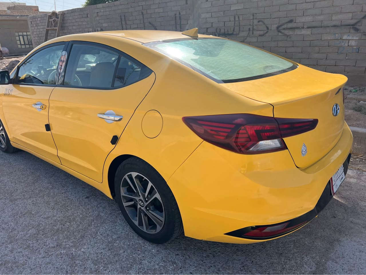 سلام عليكم النترا موديل 2019 وارد بيه جاملغ وبنيد  السياره جاهزه من كلشي مواصفات رادار جانبي تدفئه بلكشنات شاشه تاب تدفئه ستيرا 3 وضعيات قياده مكينه 2000 دوش كير ATعنوان ذي قار الجبايش ***********  *. *********** السعر 120 ناصرية, ذي قار
