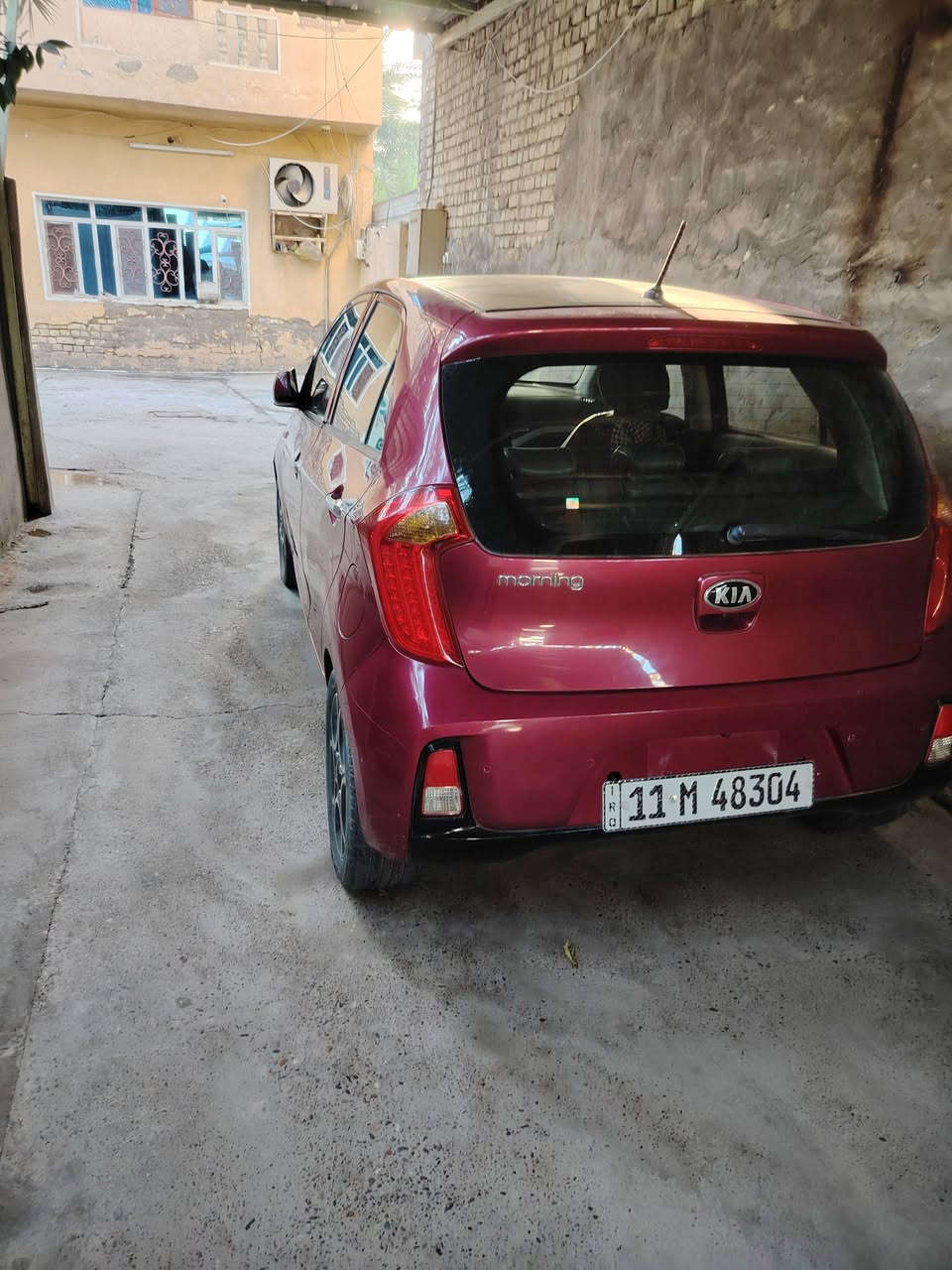 للبيع كيا بيكانتو موديل ٢٠١٦ بصمه فول تحكمات ستيرن شاشة تدفئة تبريد كشنات جلد كير جديد محرك جديد قبل اسبوع شديته تخم تاير جديد صدر خلفي  أمامي نفض كله جديد بيه صبخ جاملغ أمامي جهة اليمنه  من أخذته هيج بس الدعاميه اني صبغتهه أثر شخط مال شارع السعر ٨٥ وبيه مجال مكان بغداد الطارمية ***********
