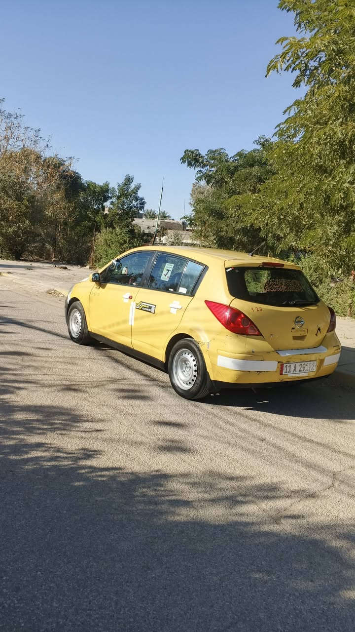 السلام عليكم البيع نيسان فيرسا  موديل 2012 محرك 1800 محرك وكير مكفولات السيارة وارد امريكي بيها جاملغ خلفي جهة اليمنة حدادية أمامية خلفية جديدة تبريد تدفئة كلها شغالة خير من الله السعر55 مكاني بابل محاويل مامتوجد عله فيس ***********
