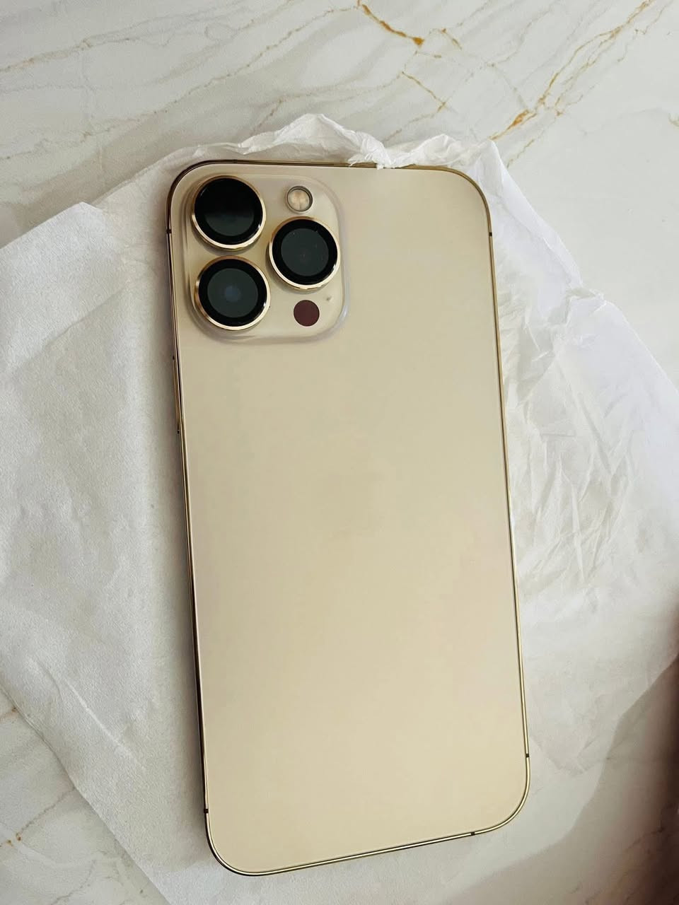 اسم الجهاز : ايفون 13 برو ماكس
النموذج  واللون : امريكي M ذهبي بالكامل
الذاكرة :  512 GB 
البطارية : 100% مرفوعة حاسبة
والحقيقية 94% شحن قوي جداً
الملحقات : كارتون 
نظافة الجهاز : نظافة عالية جداً
السعر : خاص او اتصال بسبب ضعيفين النفوس
رقم الهاتف واتس او اتصال
 ***********
