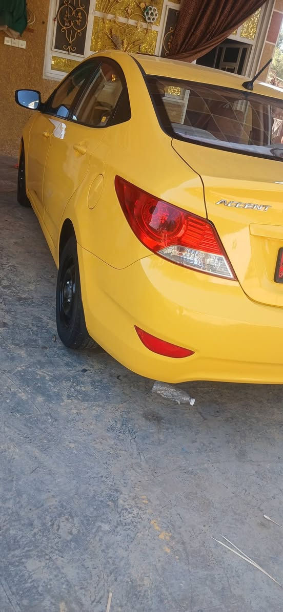 سيارةاكسنت خليجي محرك 1600 سياره نضافه فول كير و محرك مكفول العنوان بغداد 
رقم الهاتف/
***********

