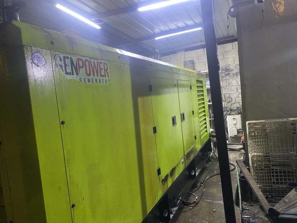 سلام عليكم بيركز  للبيع راس توليد ٢٥٠ مكينة جديدة
***********
