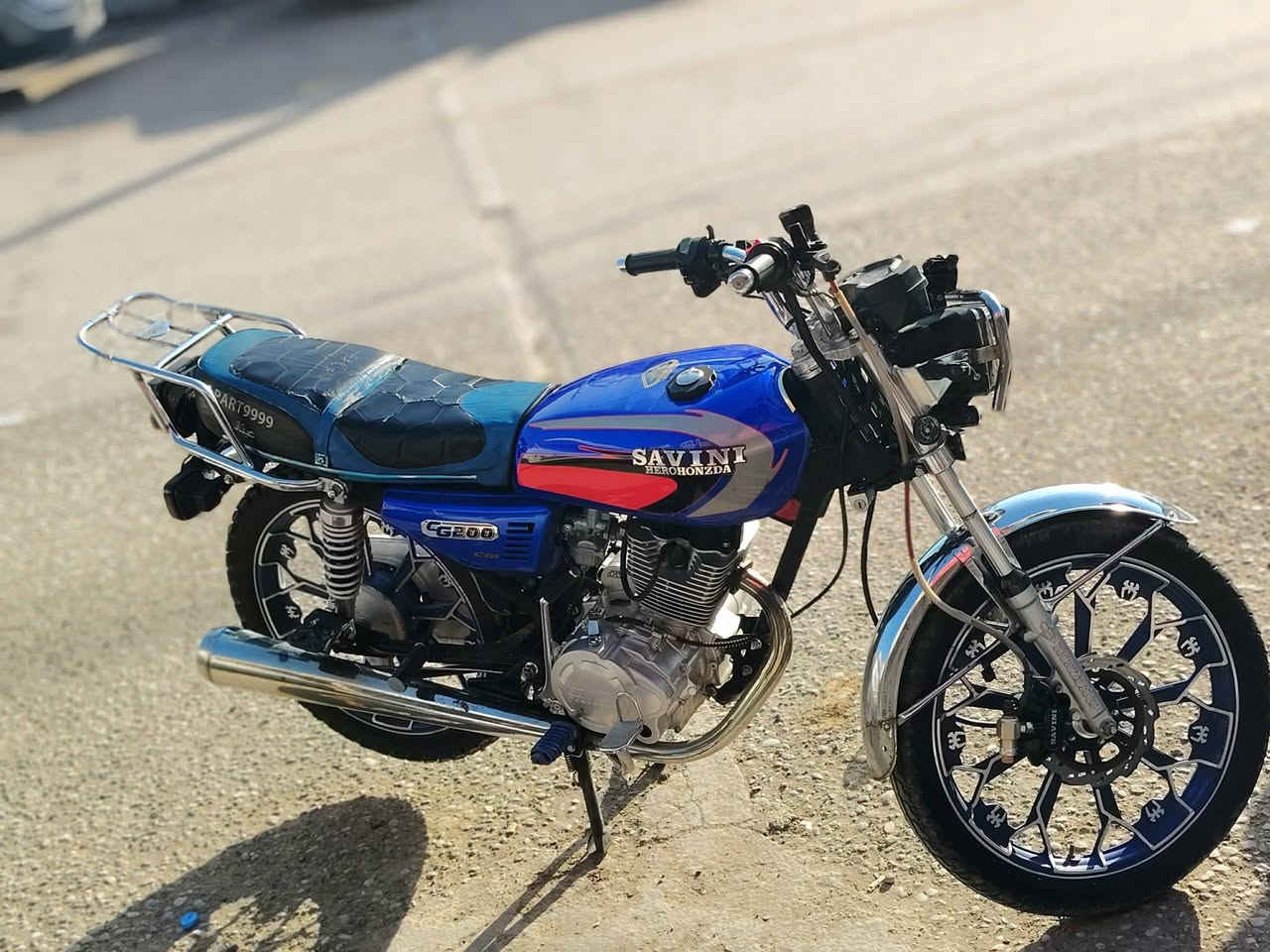 ماطورين للبيع سافين موديل واحد  25
واحد 24
***********
