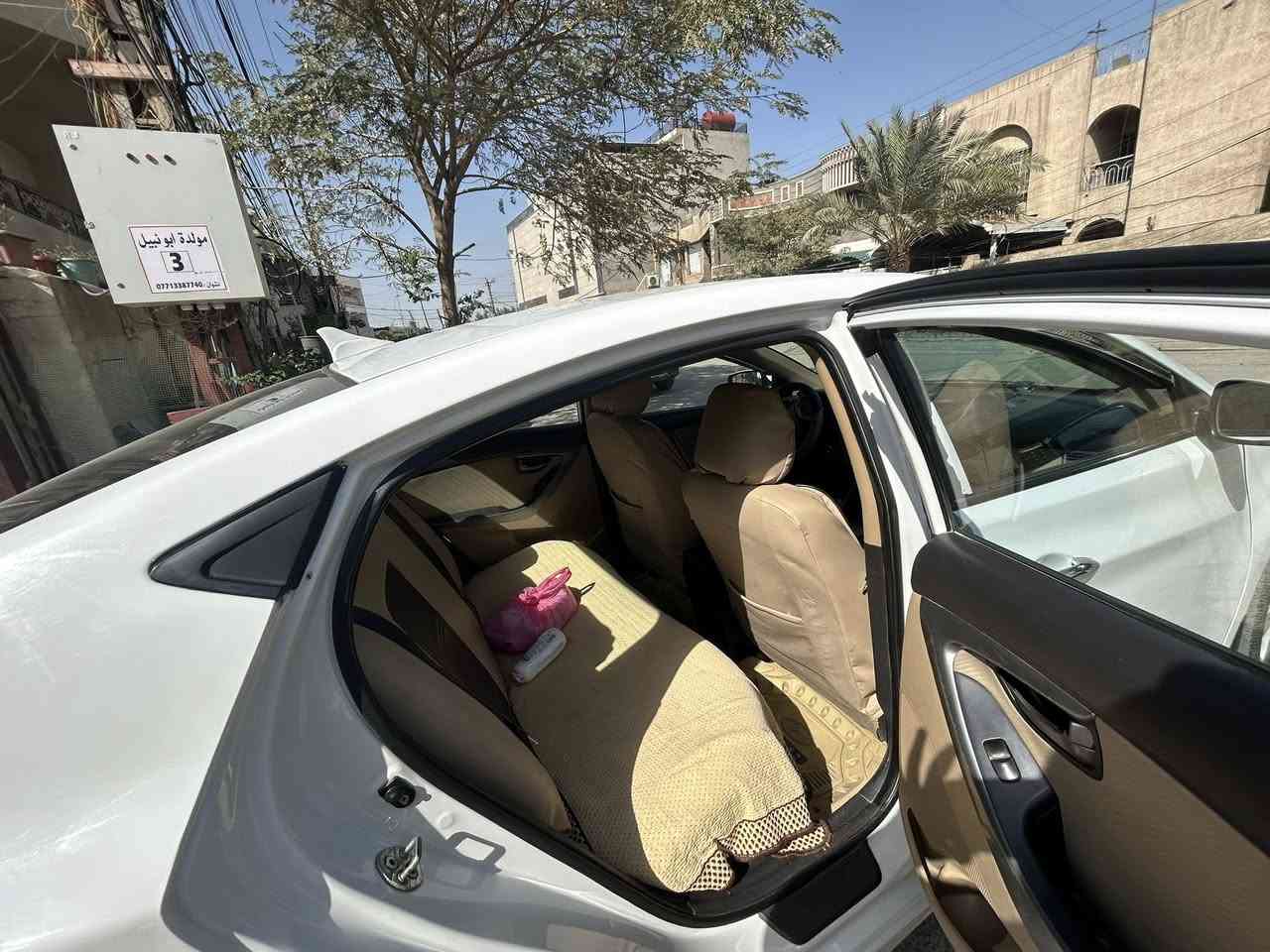 السلام عليكم النترا للبيع 2012السياره ماشي 187بيه صبغ بل دوسه وبيه بنيد مفتوح ما اعرف ليش من أخذته وبيه بارد جوه قبق بازين صدره امامي خلفي كل جديد سعر 118 وبيه مجال ***********
