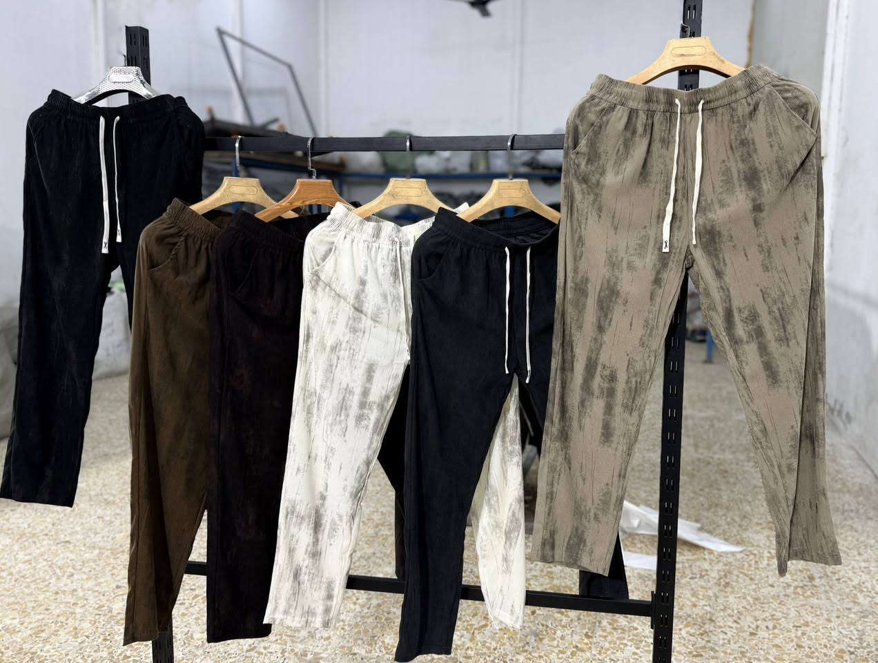 زبائن الكرام اتوفرت موديلات جنن 
بجايم قديفه صيفي جمله مفرد موجود 
داخل محلات ازياء علي الطيب
اب انسب الاسعار موجود


**إذا كنت صاحب هذا الإعلان وتريد حذفه لأي سبب، رجاءا أرسل رسالة إلى الدعم الفني**