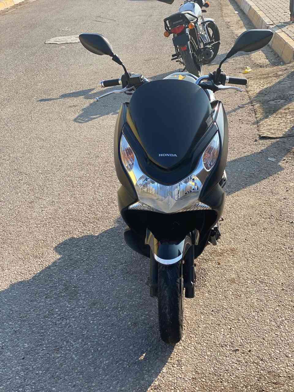 سلام عليكم بي سي اكس جيل اول موديل 2016دراجه مكفوله تجي تفحص بيدك /لون اسود طافي
سعر(13ورقه) هذا رقمي ‭0770 758 7973‬
