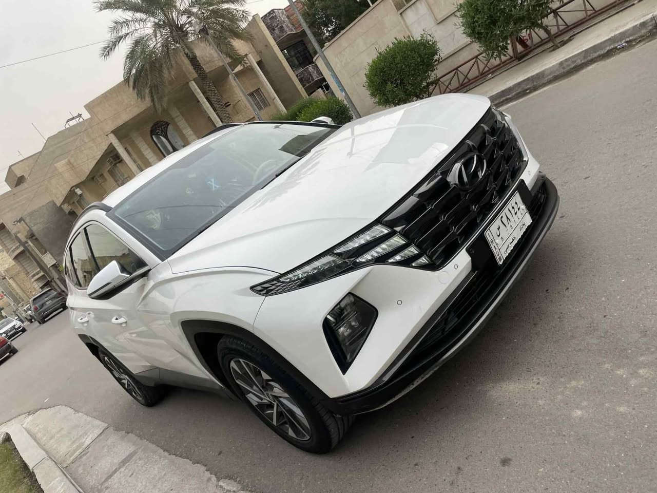 ***********  جديده اخت زيرو
توكسان ٢٠٢٣ خليجي مناسبه

كفاله عامه من الصبغ حته دعاميات

ماشيه ٤٤ الف كيلو 

 محرك ٢٠٠٠ دوش

 فول مواصفات للاخير ماعدا الفتحة

بصمه ترحيب  تشغيل عن بعد

بردات حساسات امامي خلفي 

لدات امامي خلفي 

شاحن واير ليس

كشنات كهرباء الاماميه 

سبير  منازل 

شاشة كيجات دجتال

هندبريك بصمه 

 سيارة جديدة مكفولة من ظربة والصبغ بيها فقط فعصه صغيرة بالصندوك

 سيارة جاهزه مابيها اي نقص

 ترايها مال زيرو

 مكاني بغداد الاعظمية

 السعر 195 ورقة 

اتصال فقط مكلف بلنشر 

 ***********
