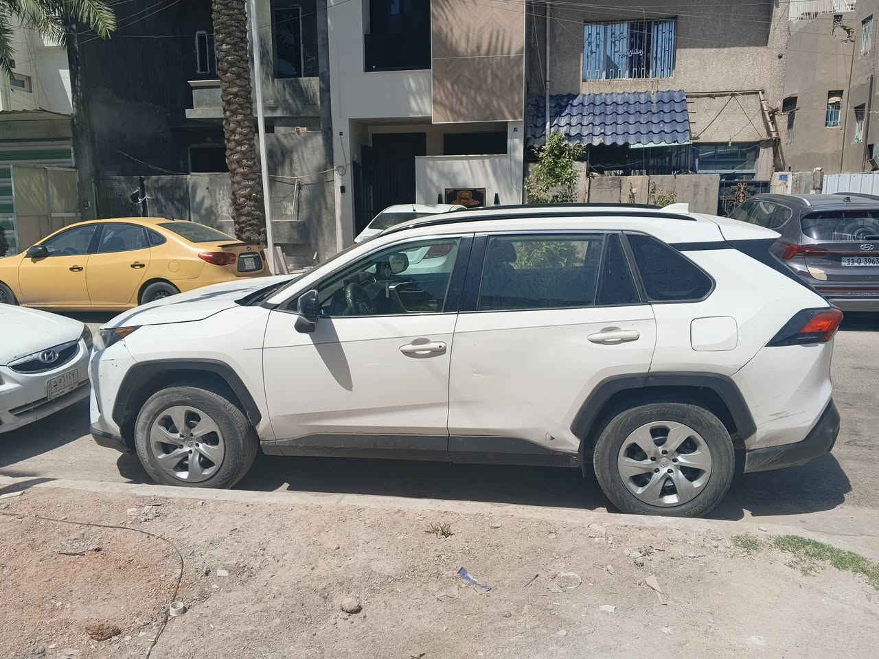 سلام عليكم
راف فور ٢٠٢٠ le وارد امريكي بيها ملاحظات بسيطة السعر ١٧٥ 
***********
