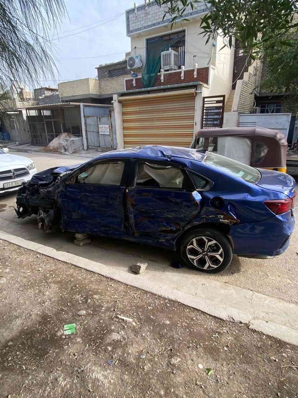 سلام عليكم
للبيع على حادثه فورتي 2021
امريكيه رقم اربيل دولي هزه ما ساقطه كير ومكينه ما بيهن شي
شواصي ما بيهن شي سابقن مكفوله 
مكاني بغداد الكاظميه رقمي ***********
