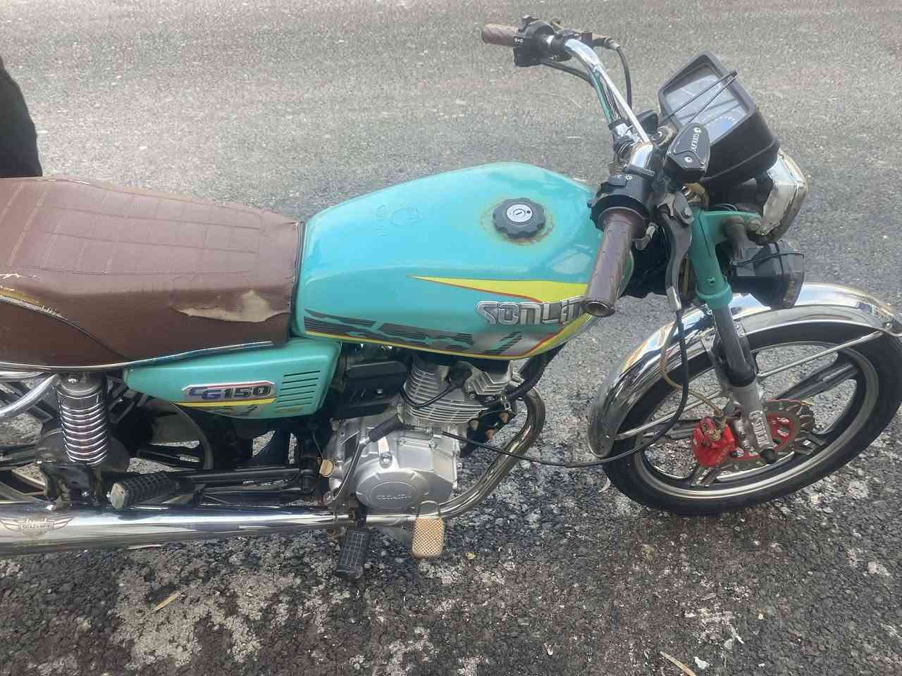 اسلام عليكم اخوان دراجه خمسه كير مكفوله من كل شي من سرقه من اي شي مكينه بلاديه ما مفتوح بيها اي شي كابريتر بلاديه سلف وهندر شغال زنجيل جديد وتايرات جدد الدراجه ممشتغله دلفري ولا اي شي السعر ٦٠٠ الف وبيها مجال اوراق كامله مكانها بغداد. الحسينيه

***********
