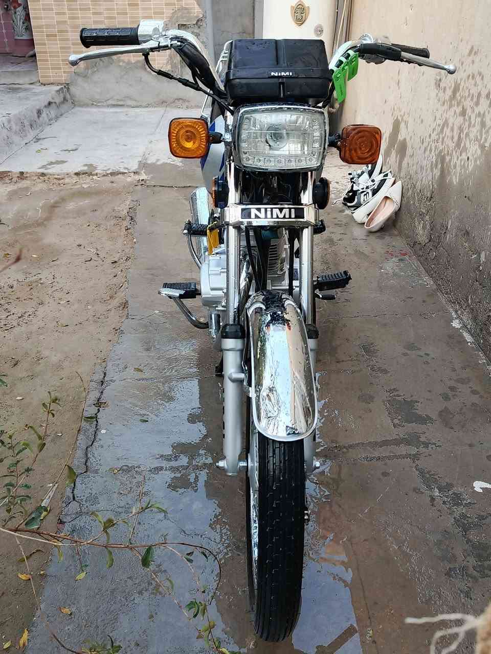 سلام عليكم شباب دراجه للبيع نامه امتياز موديل 25 مكفوله كفاله عامه محرك سبانه مامدوده عليه اوراق كامله الشراي بي خير ويدلل 

مكاني حله يم جسر نادر  
الاستفسار ***********
