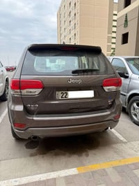 جيب 2020 خليجي رقم اربيل ماشية 123,000 مابيها اي ضرر جديدة عدا بيها بس...