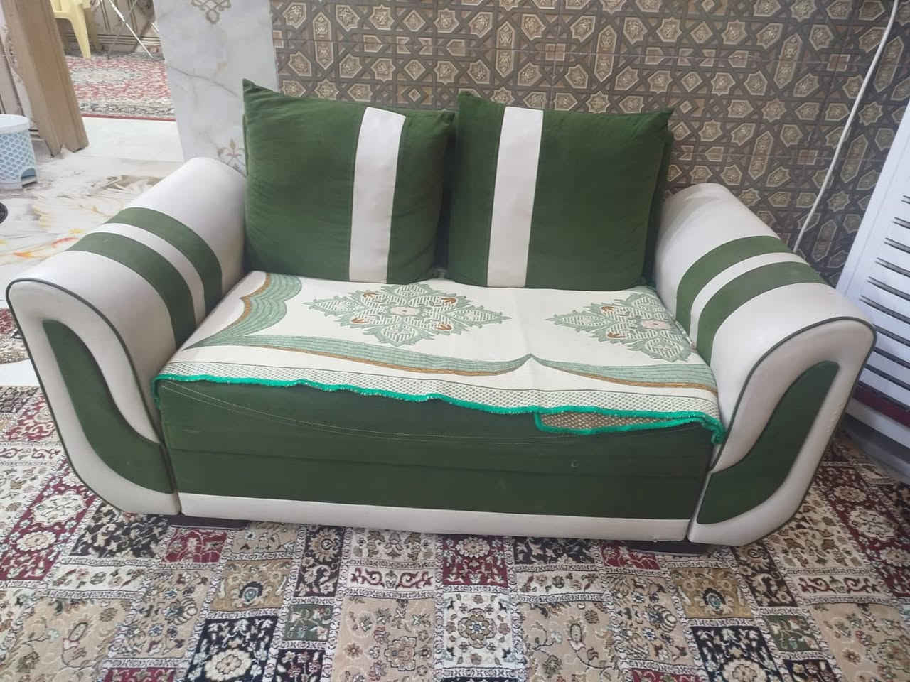 تخم للبيع الصوره حصراً ينفتح يصير جربايه مريحه جدا واسفنجه عالي نضيف جداً اخذته بمليونين هسه اريده ب٤٠٠ وبي مجال دخلولي خاص.اذا تفاصيل اكثر🖤


**إذا كنت صاحب هذا الإعلان وتريد حذفه لأي سبب، رجاءا أرسل رسالة إلى الدعم الفني**