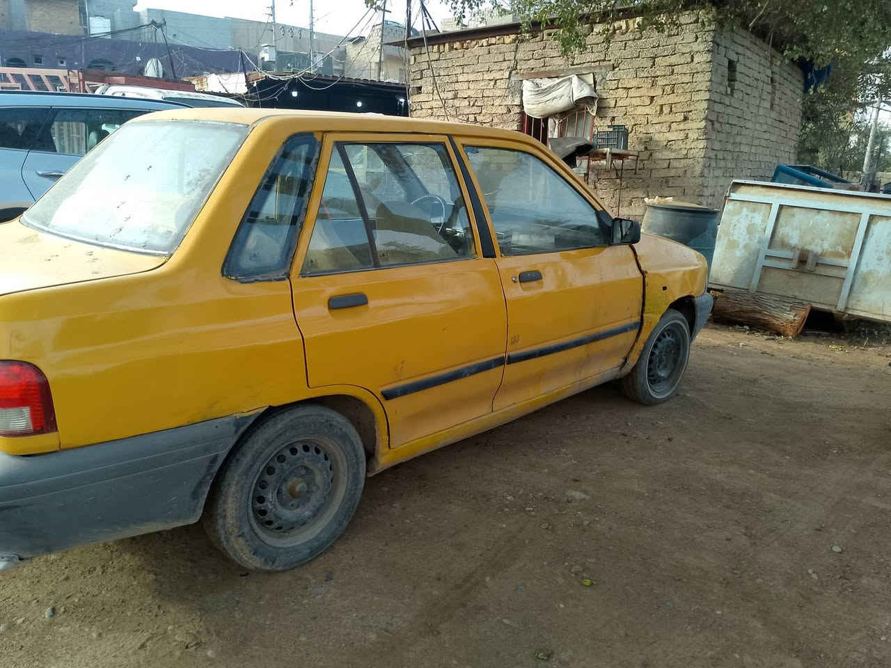 سايبه للبيع موديل 2009 مصفره من كلشي سياره حلوه مكينه بيه بخار بصيط السعر 15 وبيه  مجال حك الجيه ديالى بعقوبه ***********
