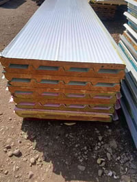 سندويج ثقيل القديم نظيفات عدد ٢ طول الوحده ٧ متر ٠٧٧٤٤٠٥٦٠٢٢