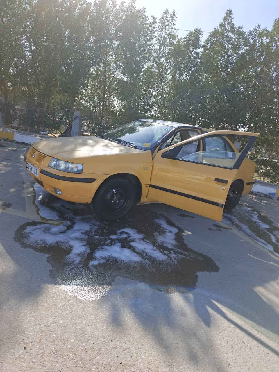 سمند 2012 رقم إنكليزي تحويل مباشر للبيع سعرها ٣٥ وبيها مجال قليل
***********
