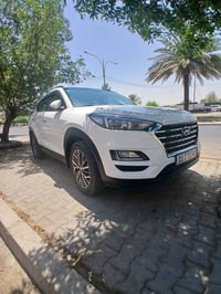 توسان خليجي فول الكاصد اصلي  موديل 2020  ماشيه 72  الف كير محرك عل شرك...