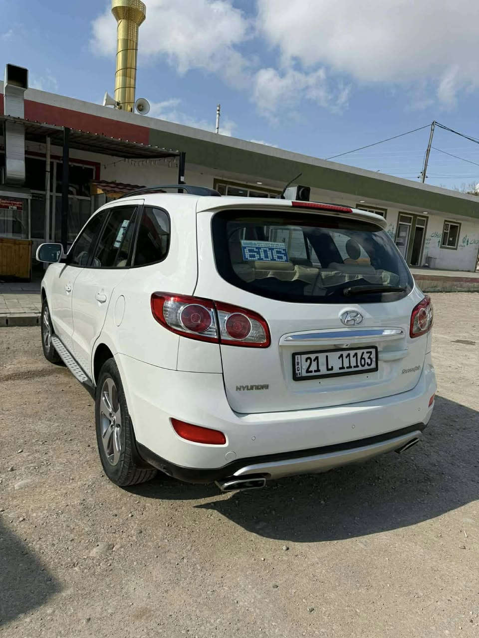 سيارة هونداي موديل 2012كلين لاصبغ لا دعم سيارة باسمي گير محرك تبريد شرط تأيرات جديد غاز و بنزين دفتر موجود سنوية جديد مال البيت سعر 155بيها مجال***********
