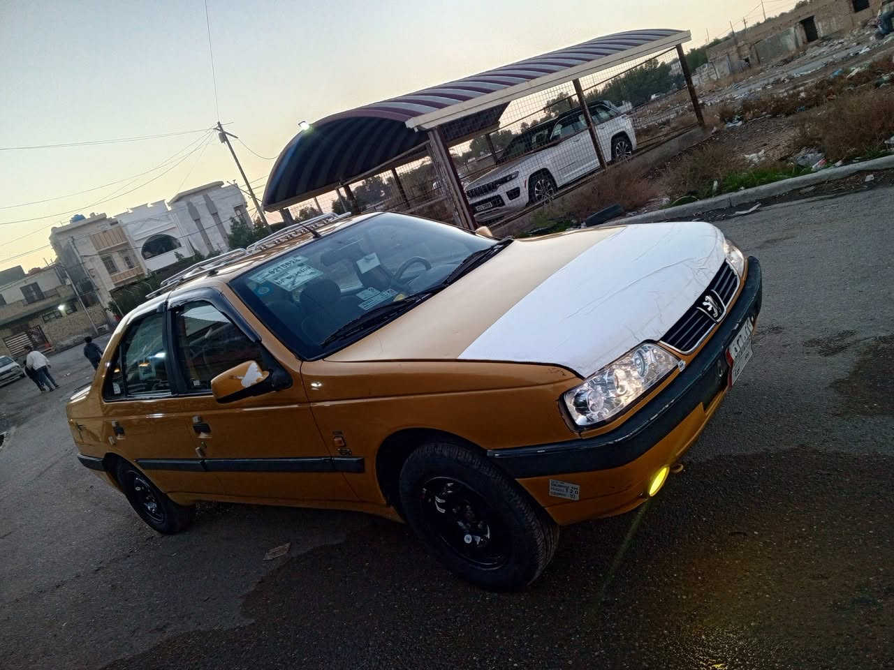 السلام عليكم بيجو لميس موديل 2015سياره جاهزه كير محرك تبريد ثلج تخم تاير جديد السياره كفاله ماعده البنيد رقم بغداد مشروع وطني تحويل ثاني يوم مكان بغداد حي العامل الجمعيات السعر 44وبيه مجال حك الجيه والشراي يتصل ***********
