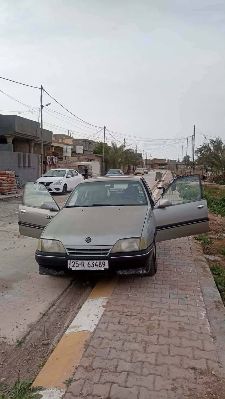 اوبل اوميكا موديل 88 صبغ عام جماليه فقط لايت زنون صدر جديد محرك وكير بشرطرقم دولي بسمي السعر 37 وبيهه مجال ***********
