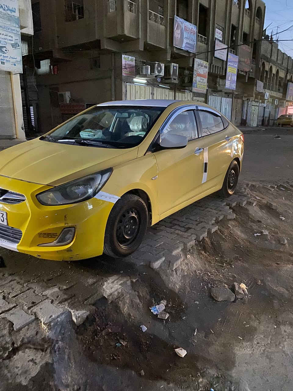 سلام عليكم اكسنت 2014 خليجي رقم نگليزي بسمي 
محرك 1.6 مكفوله گير ومحرك سعر ٨٧ وعليهه غرامات تنزل من سعر مكاني بغداد مدينه الصدر ***********

