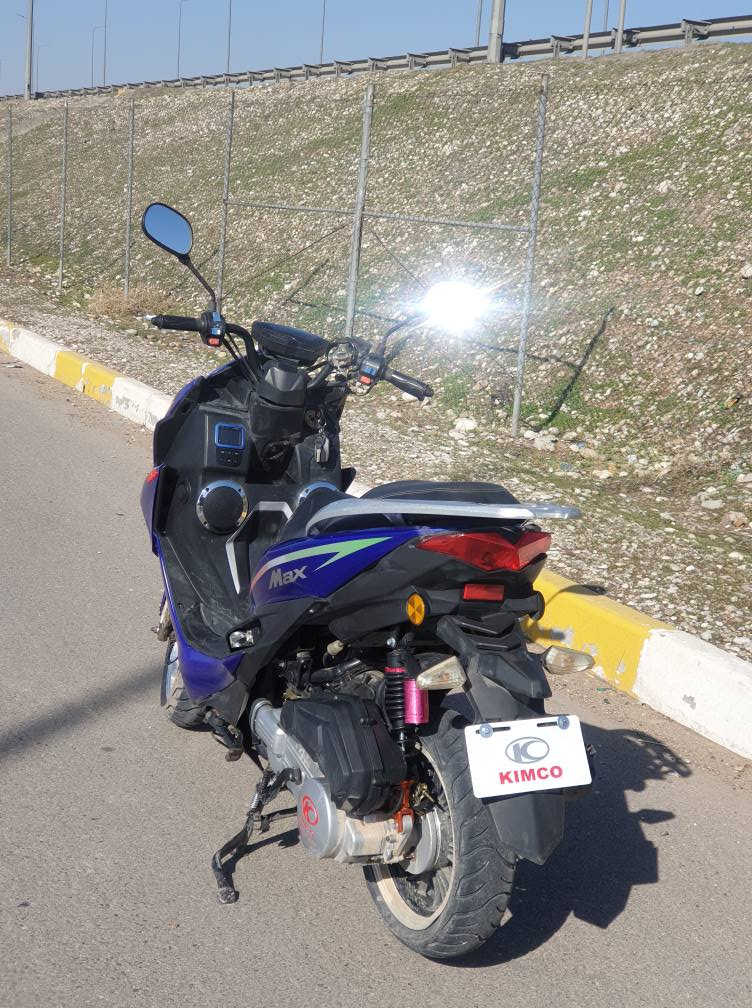 سلام علیکم ماتۆر کیمکۆ ماکس 2021  مەکینە 150CC ماتۆرێکی بێ کێشەیە زۆر بە قۆەتە و فول مواسەفات 4 سماعەی دەنگ گەورەی خۆشی هه یە شوێنی شحن کردنەوەی مۆبایلی هه یە شەغاڵە و بە کۆنترۆڵ پێ دەبێت پاتریەکی نووێیم تازە بۆ گۆریوە 7 رەنگ گێچی دەگۆرێت هیچ کێشەکی نیە بەس هندری تێک چوە و  چاک دەبێت بێ کێشە نرخی 1 ملێۆنە و لە هه ولێرم ڤیدیۆی ماتۆرەکەشم گرتوە ئەوەی ویستی نامە بنێری بۆی دەنێرم أربيل, العراق


**إذا كنت صاحب هذا الإعلان وتريد حذفه لأي سبب، رجاءا أرسل رسالة إلى الدعم الفني**