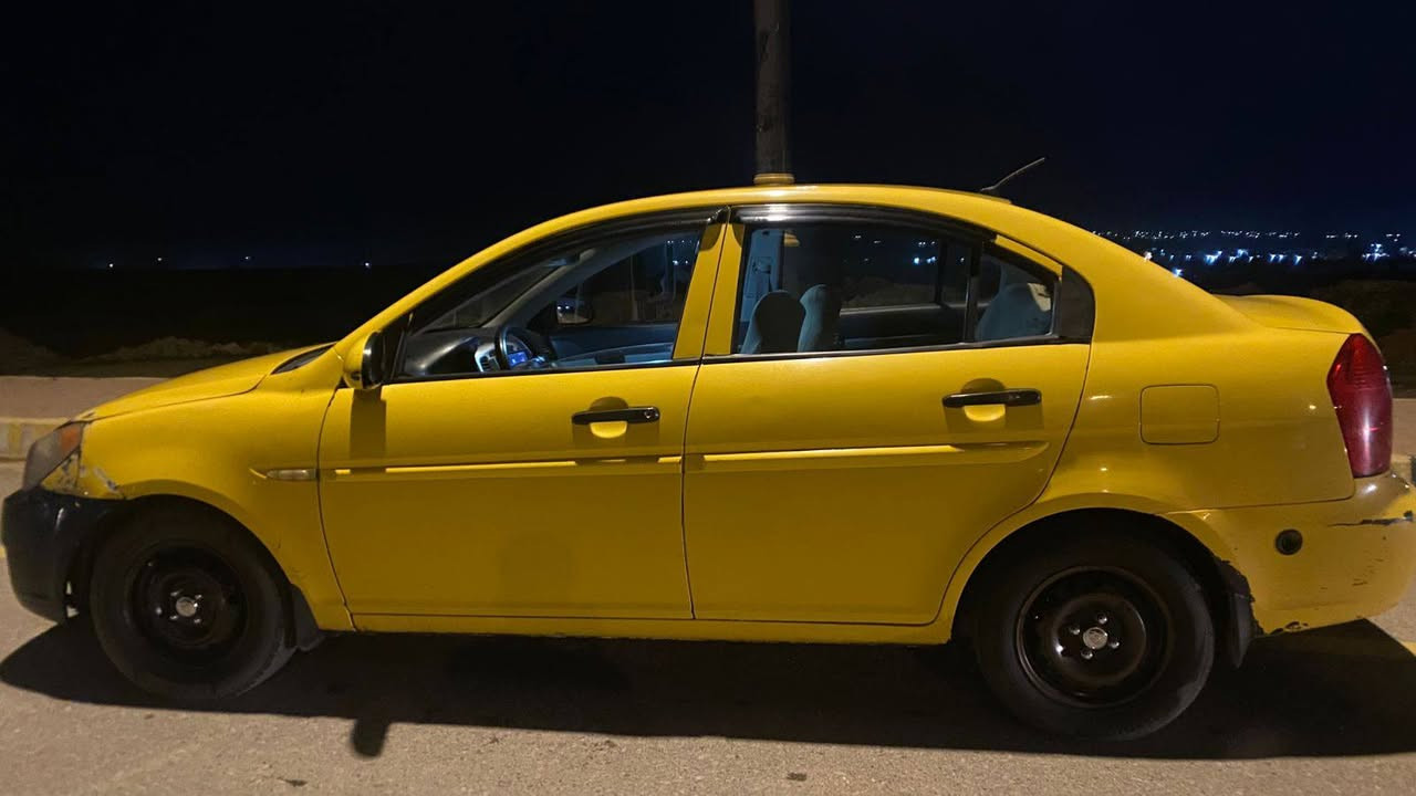 السلام عليكم اكسنت دبدوب موديل 2009 للبيع راعيها الشرعي موجود بل موصل كاربون بانزين مع منضومه غاز حكوميه وياها كرت منضومه ما عليها اي غرامه
((ملاحضه السياره بيها طخه من كدام )) 

((( للتفاصل اكثر اتصال على صاحب السياره))

***********

 السعر 85 وبيها مجال
