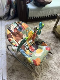 أثاث أطفال • للبيع