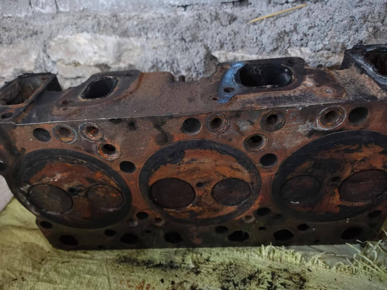 كورات سكانيا ١١٢ للبيع السعر ٣٥٠ الف لاستفسار ***********
