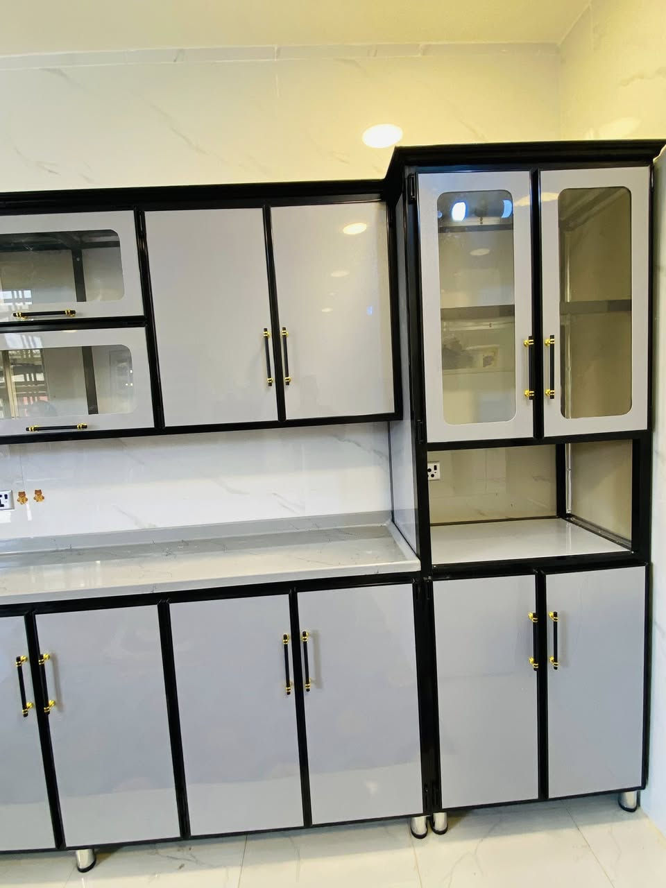 ال زبائننا الاعزاء اليكم عرض خاص تحطيم اسعار صار ويانه كلشي بلاش وشغل درجه اولى اذا مايعجبك الشغل ترفضه 
محجرات بانواعها 
كاونترات بانواعها 
بيبان بانواعها 
سقوف ثانويه 
ماعليك بس راسل الصفحه او تتصل وكلشي سهل هذا العرض يشمل ايام رمضان المبارك 
*********** واتساب موجود 
الموقع ذي قار والأقضية والنواحي
