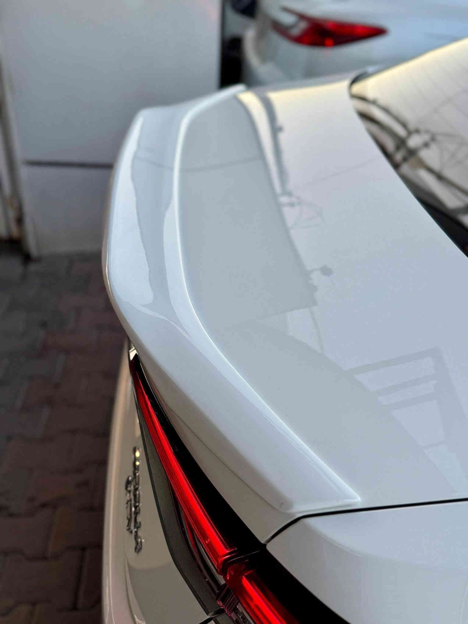 كورلا 2025  HEV زيرو علامه سوده شكل خليجي 
🔥السعر 22 مليون 🔥 
المواصفات 
🛜مكينه 1800 هايبرد شحن ذاتي 
🛜سلايت 
🛜كراسي جلد اصلي 
🛜رادار + تحديد مسار طريق + قيادة ذاتيه 
🛜قرائة علامات الطريق المرورية
🛜بصمة تشغيل + دخول ذكي  يدة الباب
🛜هاندر بريك بصمة + اوتو هولد 
🛜 بطاين بوب حياكه  مطرز 
🛜كيجات ديجتل 
🛜شاشه مسجل +تبريد بيانو + كامره خلفيه دوارة + كار بلي 
🛜تبريد قطعتين 
🛜لايت زينون عالي ناصي + بروجكتر لد زينون 
🛜 حساس اطار + حساس مطر + حساس لايت داينمك  
🛜ايفو مود + مود درايف + مانع انزلاق 
🛜 تحكم  الستيرن كامل مع كروس سرعه
🛜ايرباك عدد 10
🛜ويل كب  حجم 16 

عنوان الشركة📍.. بغداد - معارض البياع - الشارع الرئيسي

     اوقات الدوام جميع ايام الاسبوع 
    من الـ 10 صباحاً الى الـ 9:30 مساءً

   للاستفسار يرجى الاتصال على الرقم التالي

***********
