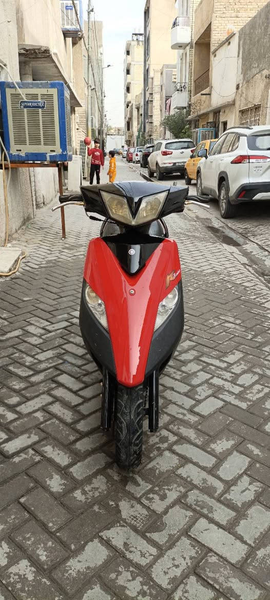 سلام عليكم ماكس ثعلب للبيع كلها شغالة نكرة سلف مكينة خرسة كلجات رياضي سعر 600 مكاني  الاعظمية ***********
