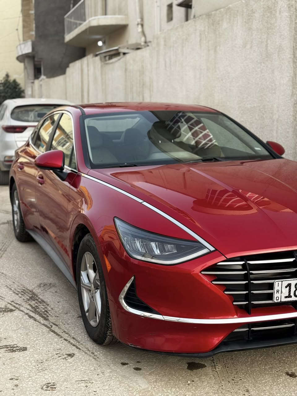 السلام عليكم
سوناتا 2021 se للبيع وارد امريكي
سنويه باسمي 
محرك 2500 gdi تنفس طبيعي
كير كهربائي
رادار امامي
توقف ذاتي
ماشيه 65 الف كيلو
بانزين كله محسن
حادثها بابين جهة السايق من امريكا
مال السايق تصليح وصبغ والخلفيه تبديل 
رقم بابل الجديد
مكانها حله شارع ٤٠
للاستفسار ***********
