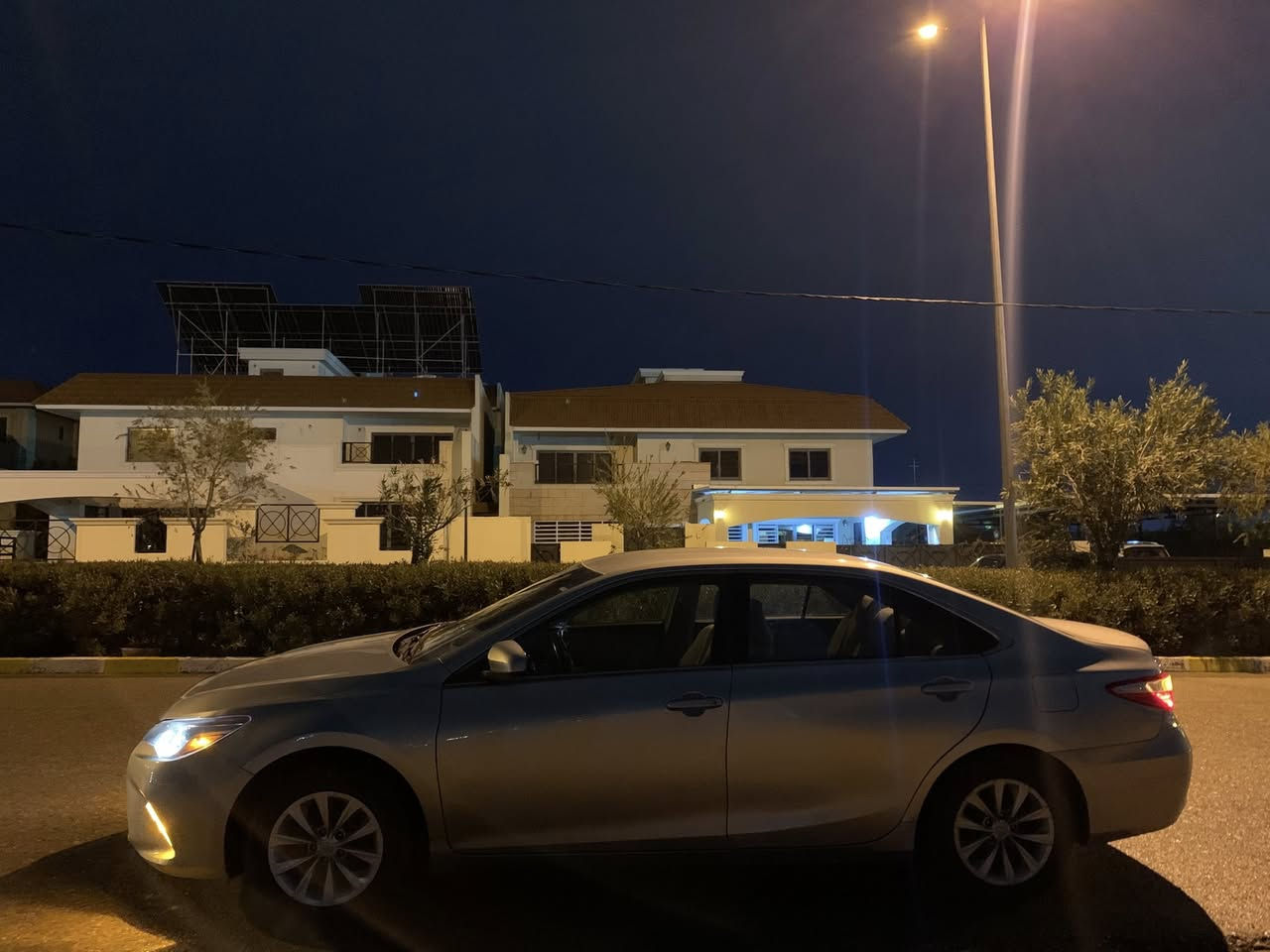 كامري 2016 Se
وارد امريكي بدون ايرباك بدون شاصي بدون دواخل ضررها جاملغين خلفي و قبغ جنطة فقط صبغ حزام جمالية بجم و خلف كبس السيارة استخدام شخصي تخم تايرات جديد صدر جديد السيارة كلش نضيفة بدون اي نقص
رقم اربيل الجديد هزة و سنوية جديد كير و مكينة و حدادية كلة بشرط
المواصفات:
محرك 4 سلندر 2.5لتر
كير أوتوماتيك 6 سرعات
شاشة
كامرة خلفية
وباقي مواصفات الكامري معروف
سعر: 138 وبيها مجال
للتواصل: ***********
