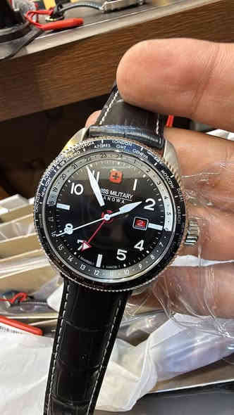 اجمل إصدارات السويس ملتري متوفر جملة ومفرد 

وكالة اصلي لا نتعامل بالمقلد مع ضمان سنة 

الكمية محدودة للحجز والاستفسار مراسلة الصفحة 

او عبر الواتساب 

***********

متوفر خدمة توصيل
