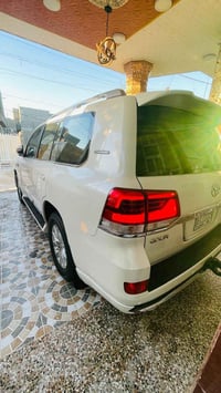 لاندكروز للبيع 2017 بريم اصل  السياره كفاله   السعر 480$  للاستفسار:07...