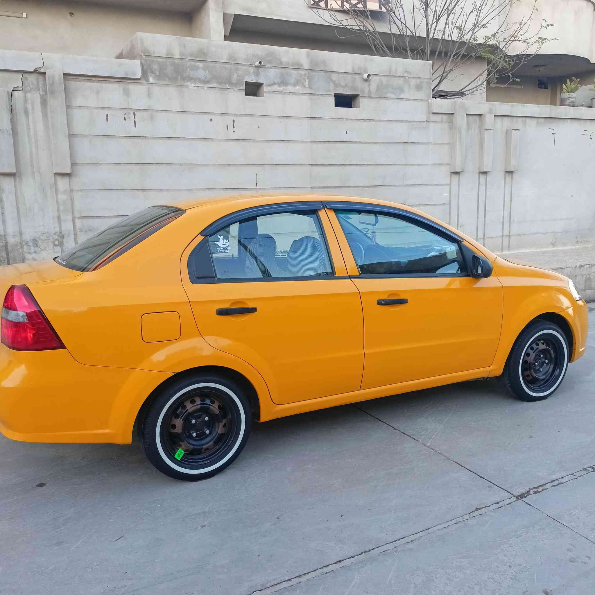 السلام عليكم.. افيو 2009 دبل رقم نينوى بدون ضرر تلقيطات فقط كابون بانزين تحكمات استيرن كلها شغاله. تبريد شغال
السعر 65
***********
