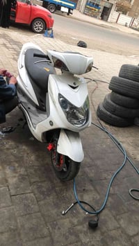 عندي دراجه سكنس فحل مال رنبه صارلهه سبوع من نازله مكاني الشعب السعر 11...