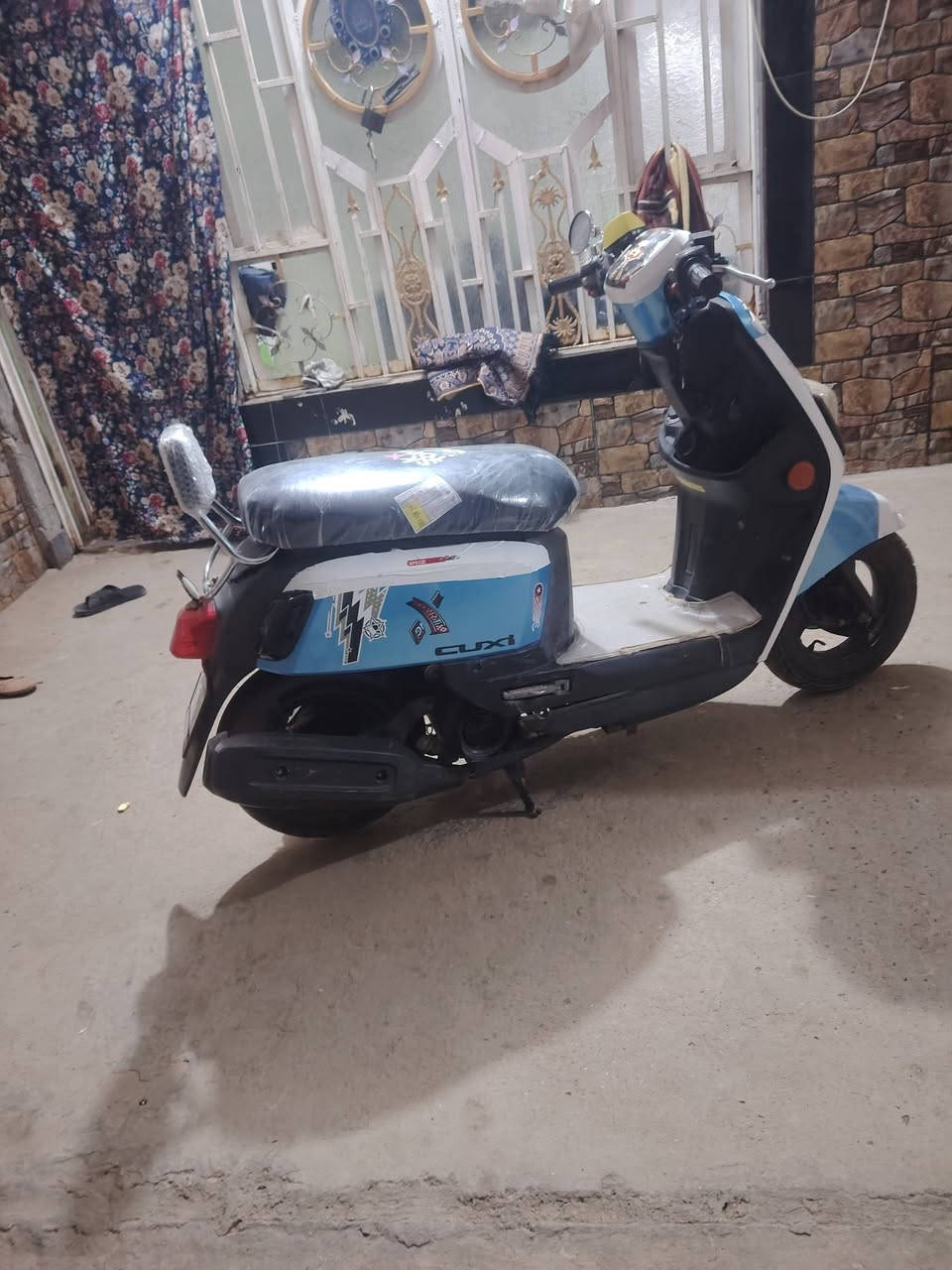 السلام عليكم بوليسي 2013 للبيع المكان كربلاء طوريج السعر 950وبيه مجال قليل الاتصأل بألرقم ***********
