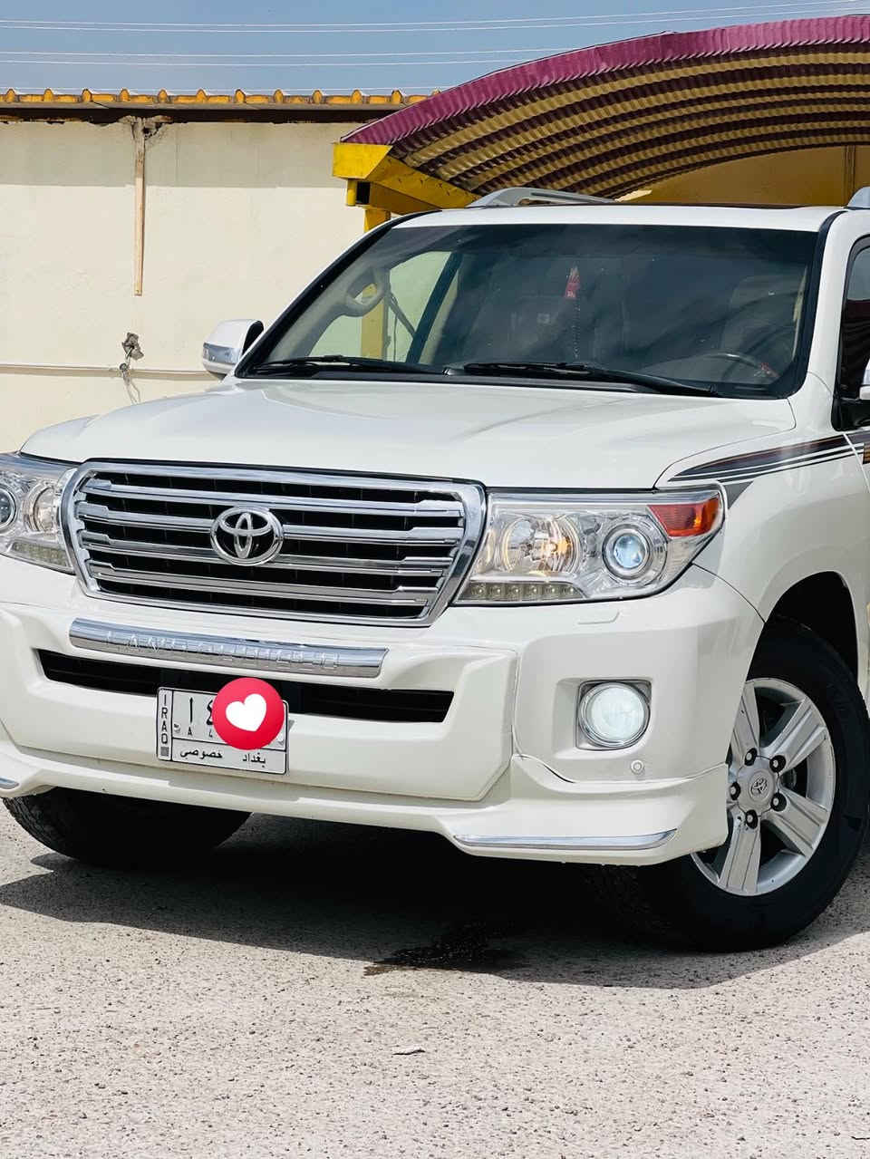 للبيع لاند كروز2012جديده
((((محرك 6 
المواصفات
٣ قطع تبريد
تحكم ستيرن
فتحة سلايت روف
كشنات جلد و كهربائية
طفاية حريق في الارضية الصدر
كامره خلفيه
حساس خلفي حساس امامي
زراكات
مري شفط كهرباء
8 ارباك
نظام تزحلق
نظام نزول منحدرات
دفع رباعي
وبيها منظومه زنون
ثلاجه بيها
عدد البصمه 1 تشغيل وابواب
بصمه رقم بغداد تحويل مباشر
باسمي السياره كلش حلوه وجديده وجاهزه من كل النواحي كير مكينه صدر تايرات دهن فلاتر
مكفوله سياره ما عده دعامية
اماميه وخلفيه صبغ (للجمالية )
السعر : 35.000$
((350 ورقة ))
للاستفسار اتصل على الارقام
***********
***********
