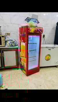 عارضة حلويات اخت جديدة مستعملة اقل شهر نضافة فول شرط ضمان شراي يتصل عل...