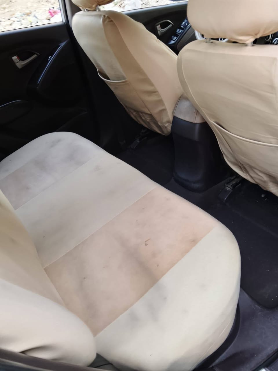 توسان موديل ٢٠١٠ خليجي السياره مكفوله
من الصبغ والضربه والتبديل محرك 2000 تبريد تدفئه تخم تاير حداديه جديده العنوان بابل
الاتصال ***********
