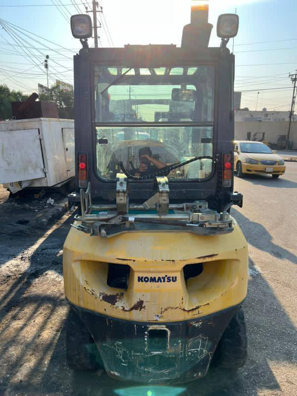 سلام عليكم رافعه كوماتسو ٢ ونص طن منفيست ولوحات كاتي ٣ حركات جك حاويه لمرغوب بانزين وغاز ٢٠١٦ (***********)
