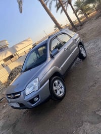 سبورتج • ٢٠٠٩ • مكينة ٢٠٠٠